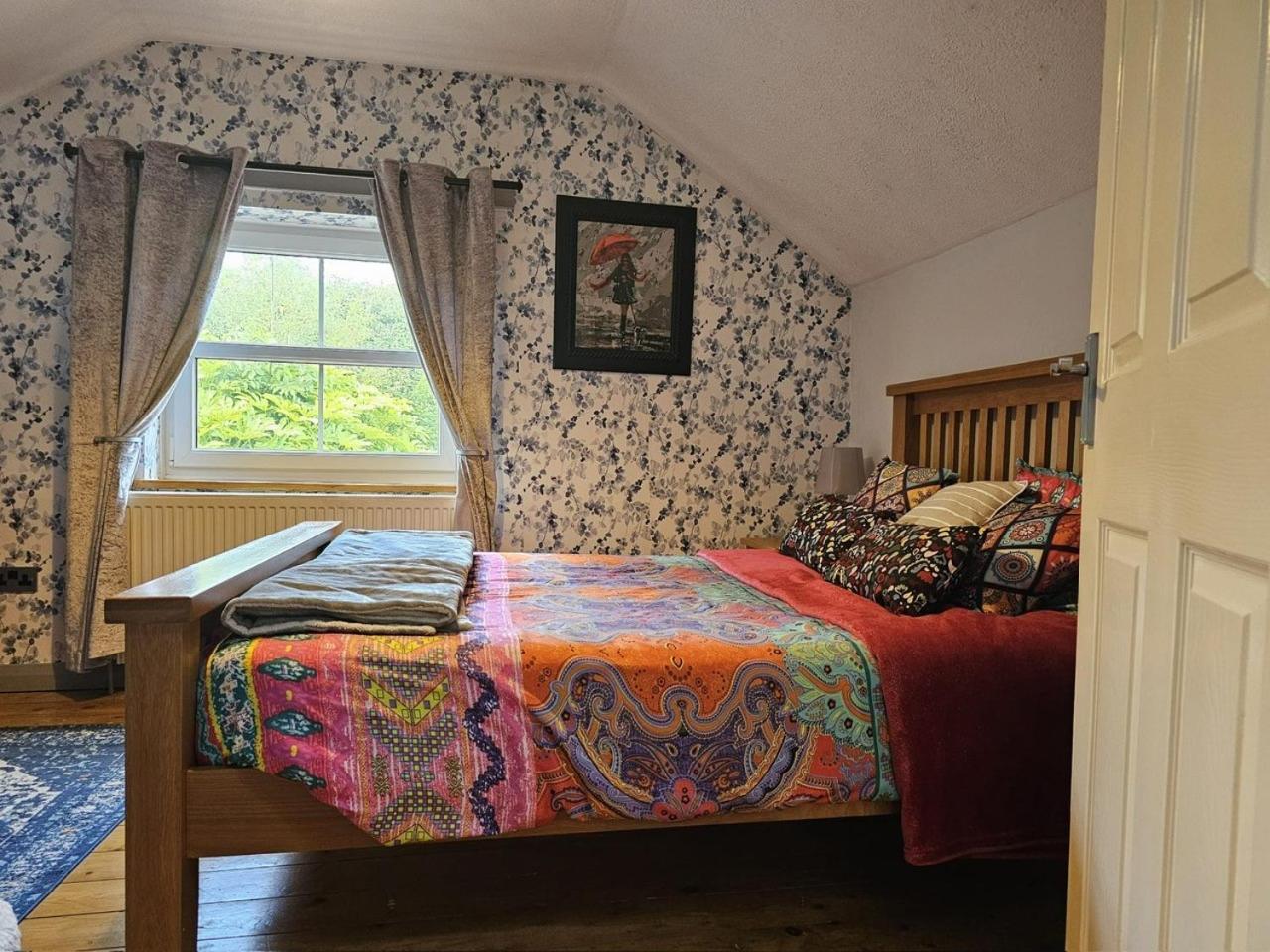 The Cottage Govilon Zewnętrze zdjęcie
